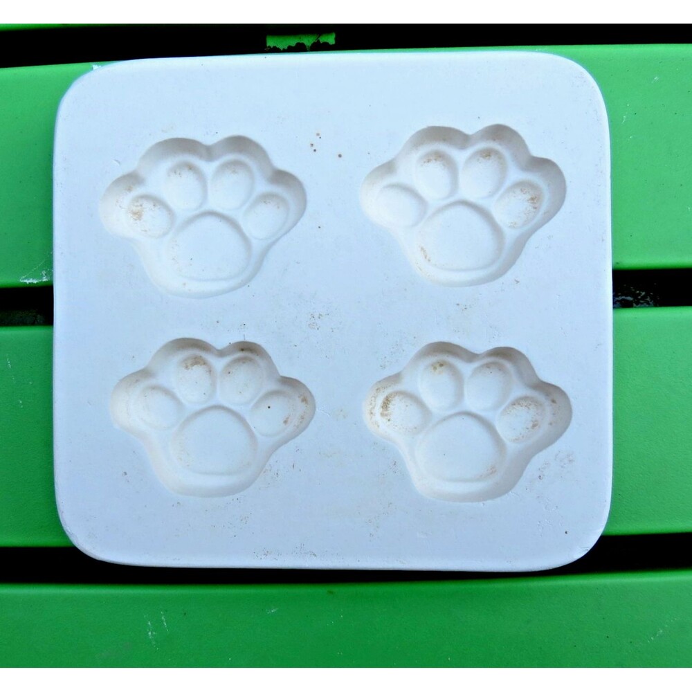 Norwood Molds Vintage 1984 Puppy Feet Slip Mold #196 Open Pour